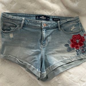 Hollister low rise short short